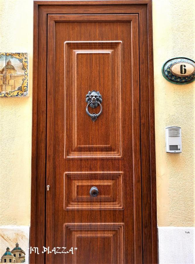 In Piazza Bed & Breakfast Mazara del Vallo Bagian luar foto